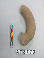 藏品(灰褐色細砂陶把)的圖片